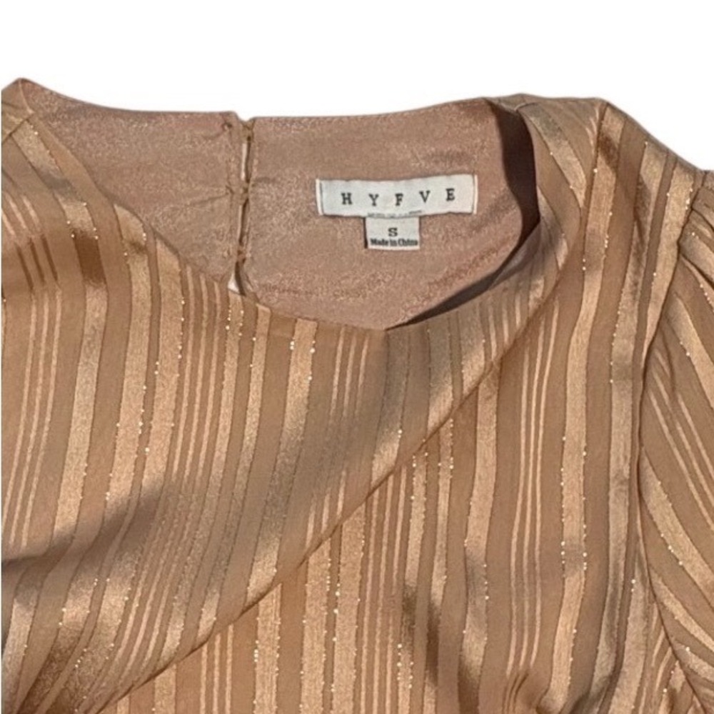 HYFVE Striped Metallic Crop Tie Open Back Blouse Shirt Women's Size Small - Picture 5 of 9
